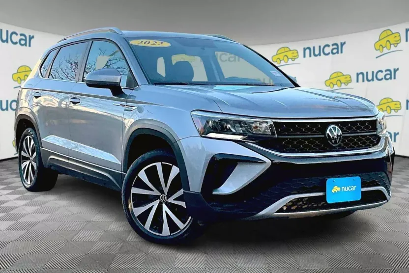 2022 Volkswagen Taos SE photo 1