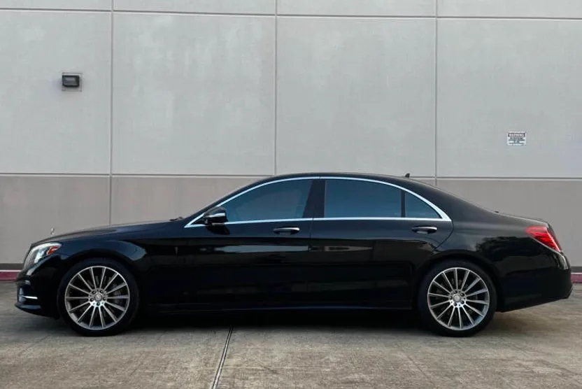 2015 Mercedes Benz S 550 photo 1