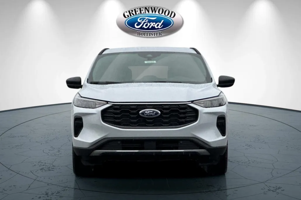 2025 Ford Escape ST-Line photo 1