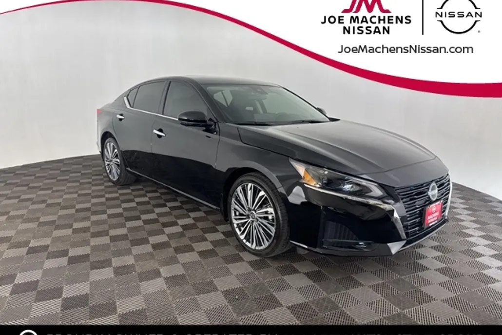 2025 Nissan Altima 2.5 SL photo 1