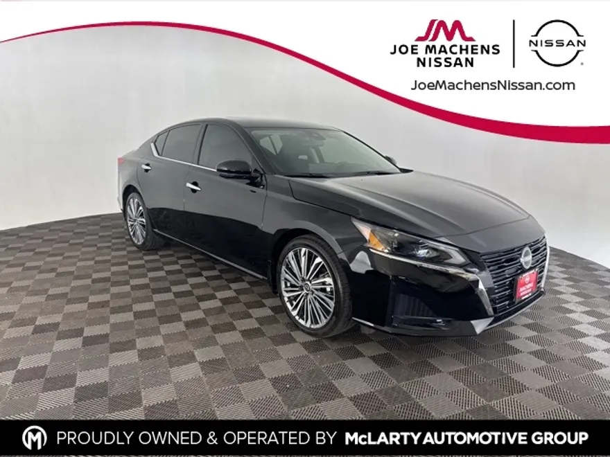 2025 Nissan Altima 2.5 SL photo 1