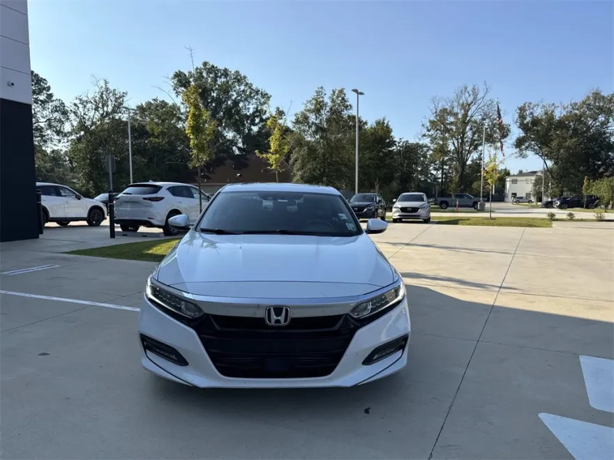 2020 Honda Accord EX photo 1