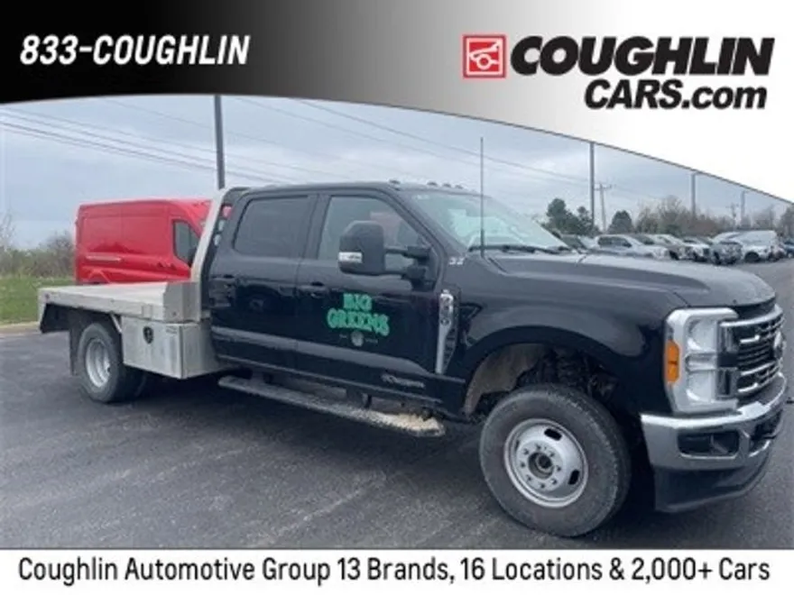 2023 Ford F-350 XL photo 1