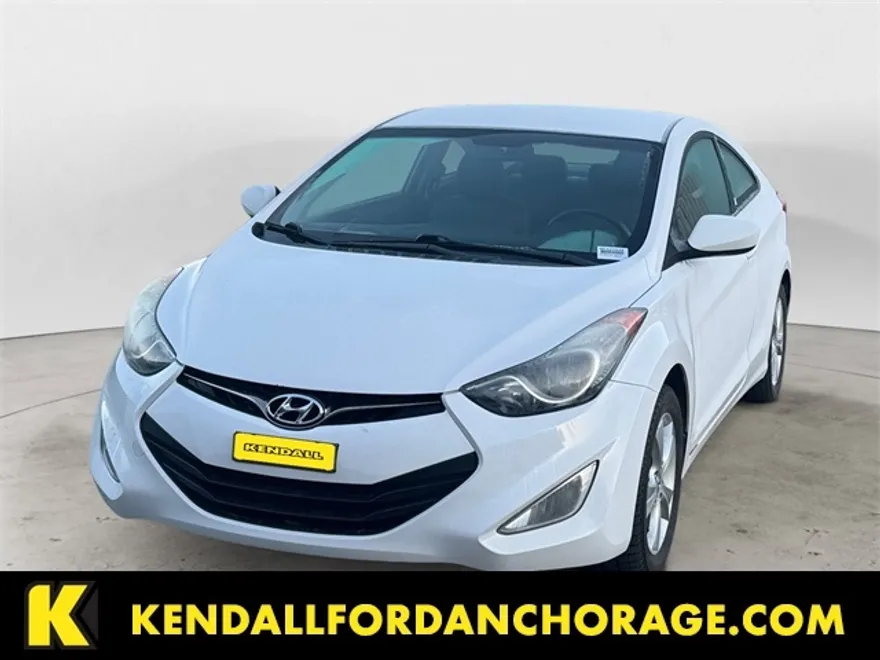 2013 Hyundai Elantra GS photo 1
