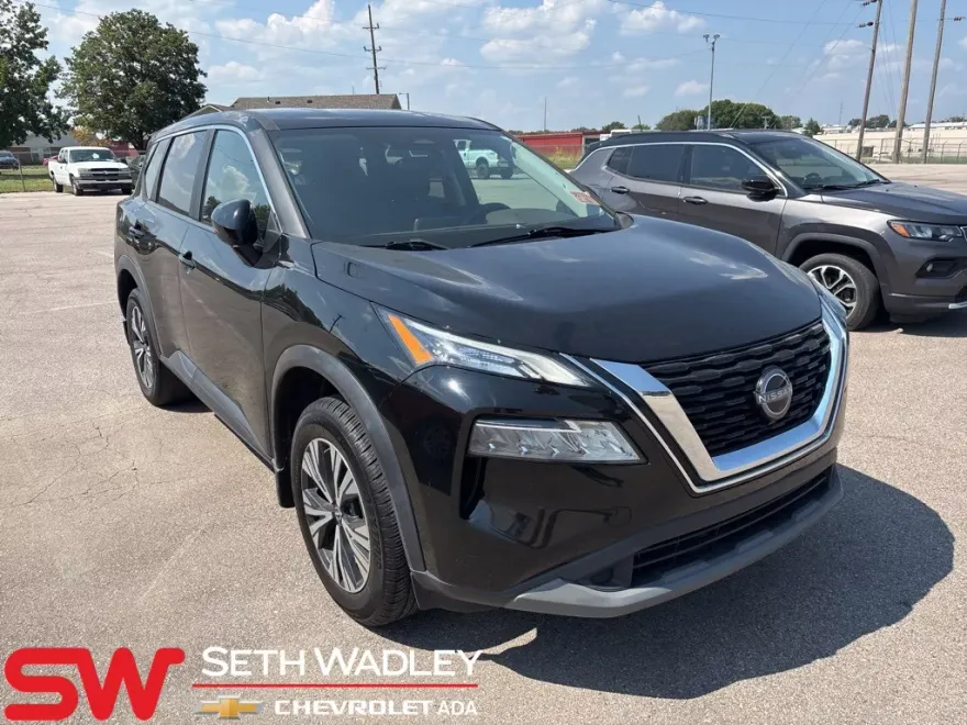 2023 Nissan Rogue SV photo 1