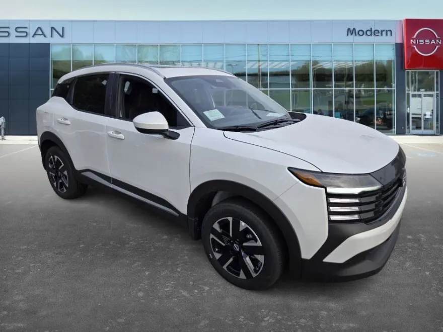 2025 Nissan Kicks SV photo 1