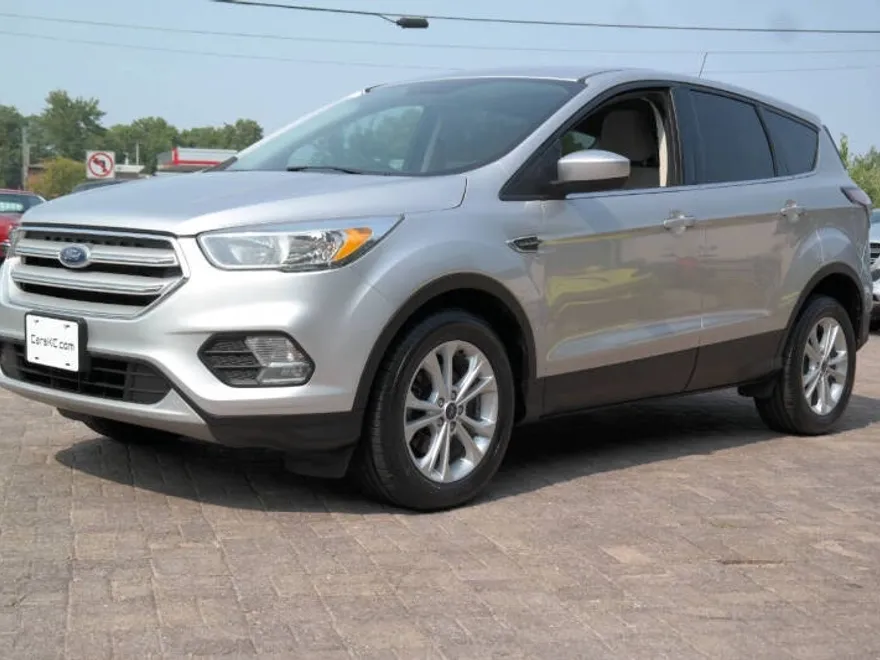 2017 Ford Escape SE photo 1