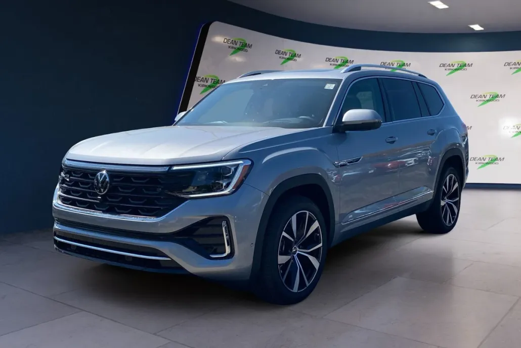 2026 Volkswagen Atlas SEL Premium R-Line photo 1