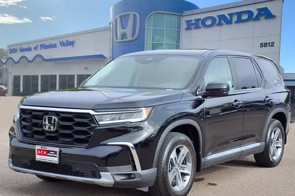 2024 Honda Pilot EX-L photo 1