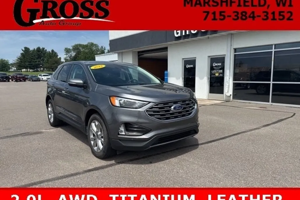 2022 Ford Edge Titanium photo 1