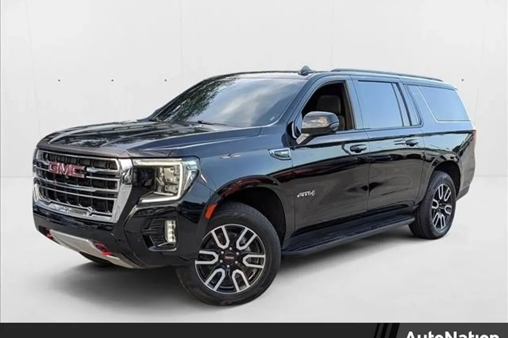 2021 Gmc Yukon XL AT4 photo 1