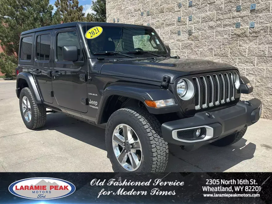 2021 Jeep Wrangler Unlimited Sahara photo 1