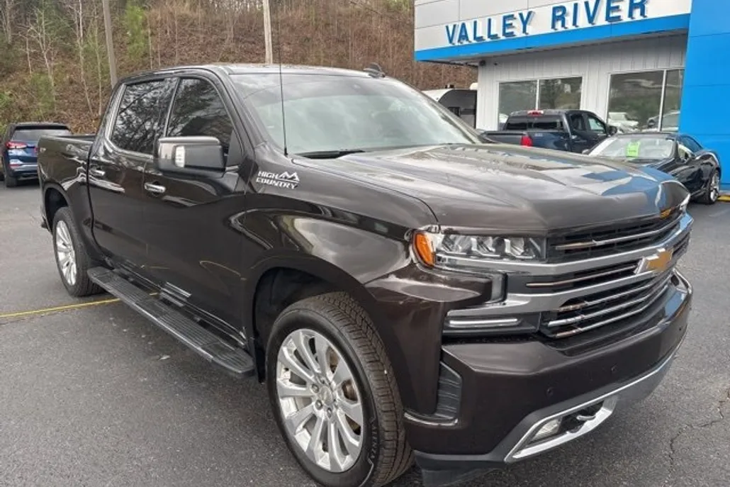 2019 Chevrolet Silverado 1500 High Country photo 1