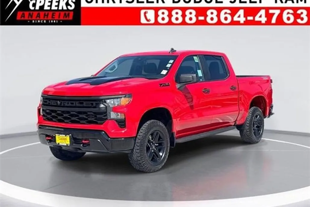 2023 Chevrolet Silverado 1500 Custom Trail Boss photo 1