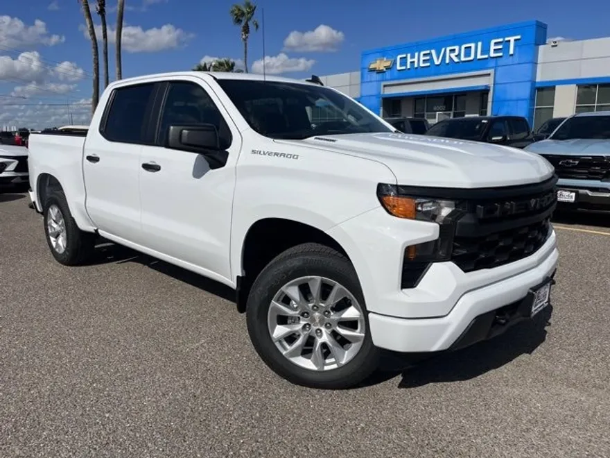 2026 Chevrolet Silverado 1500 Custom photo 1