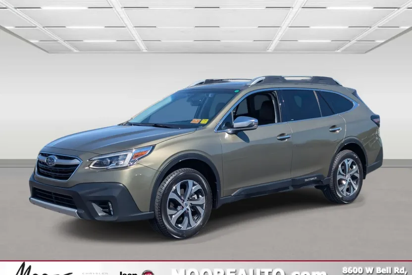 2020 Subaru Outback Touring photo 1