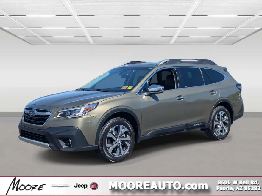2020 Subaru Outback Touring photo 1