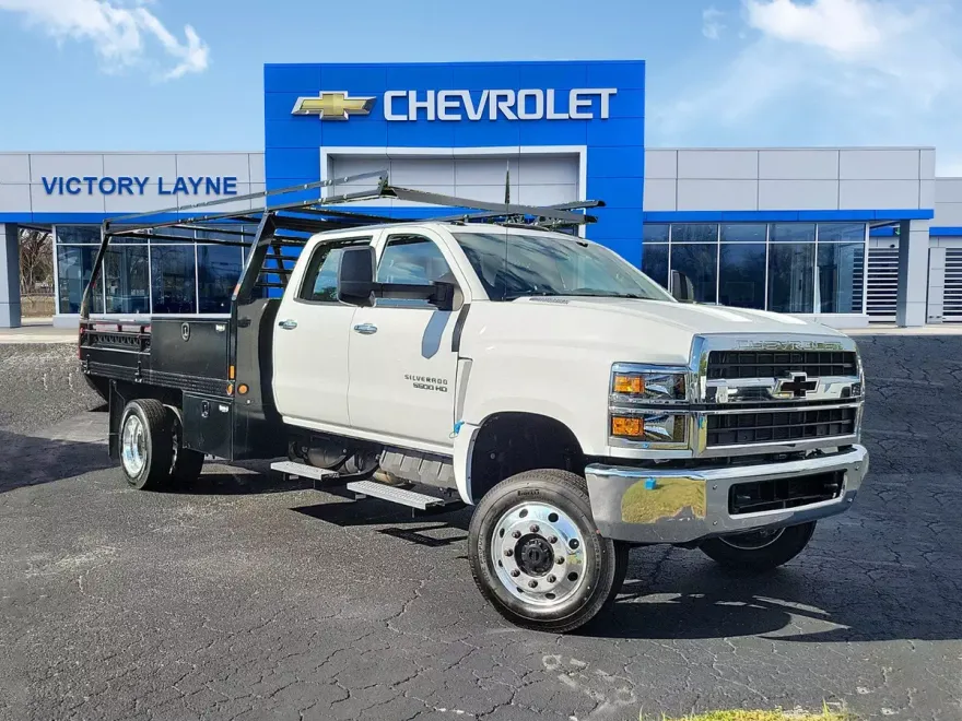 2024 Chevrolet Silverado 5500HD Work Truck photo 1
