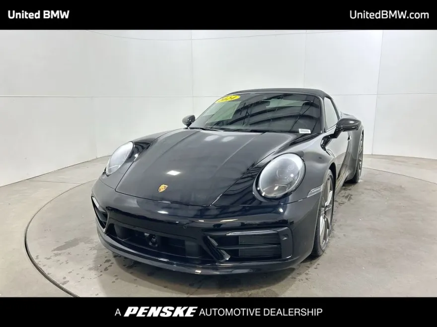 2024 Porsche 911 Targa 4S photo 1
