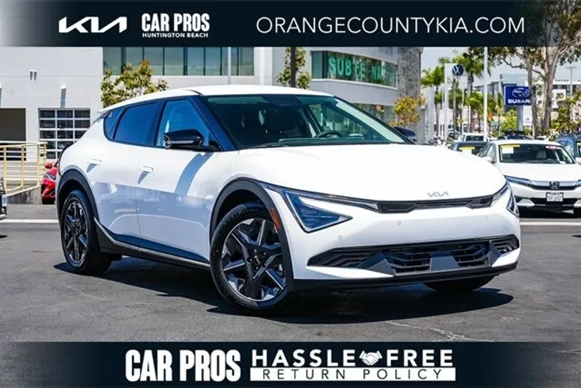 2025 Kia EV6 Light photo 1