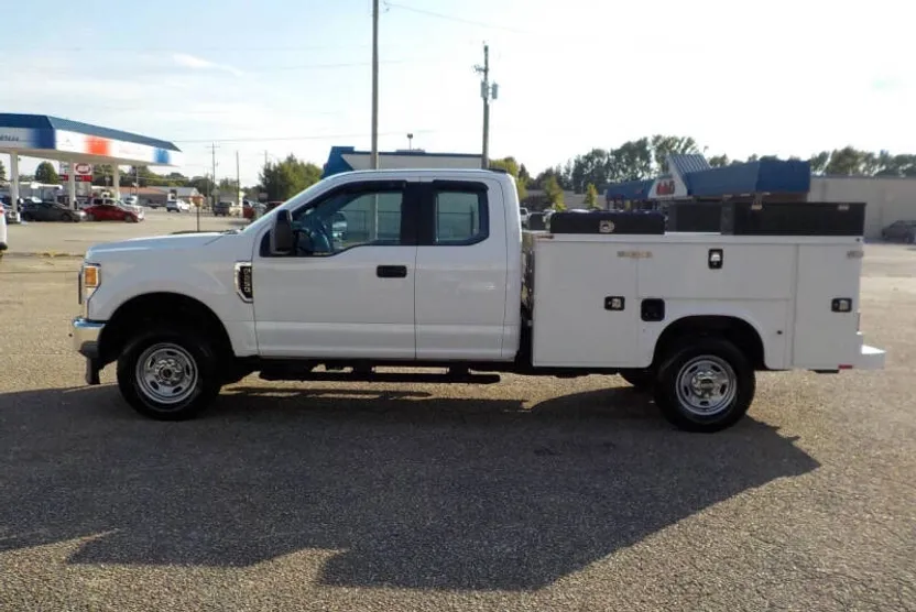 2021 Ford F-250 XL photo 1