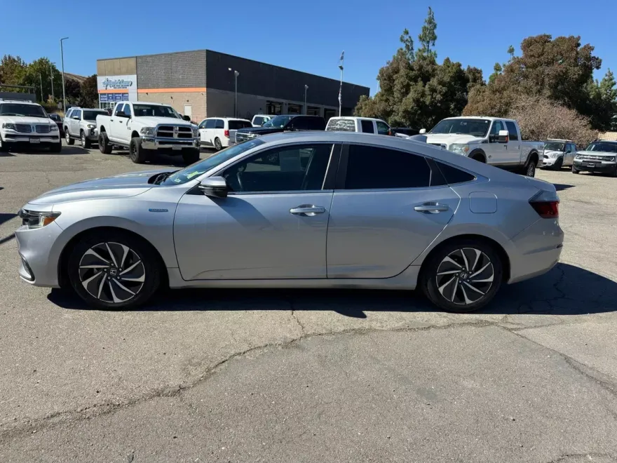2020 Honda Insight Touring photo 1