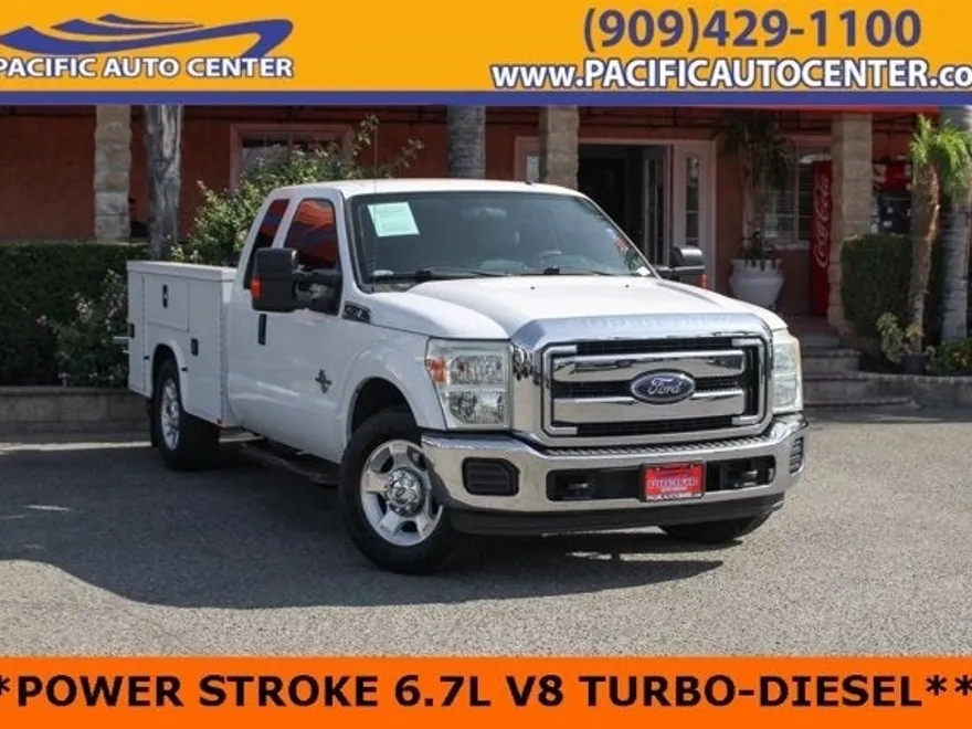 2015 Ford F-250 photo 1