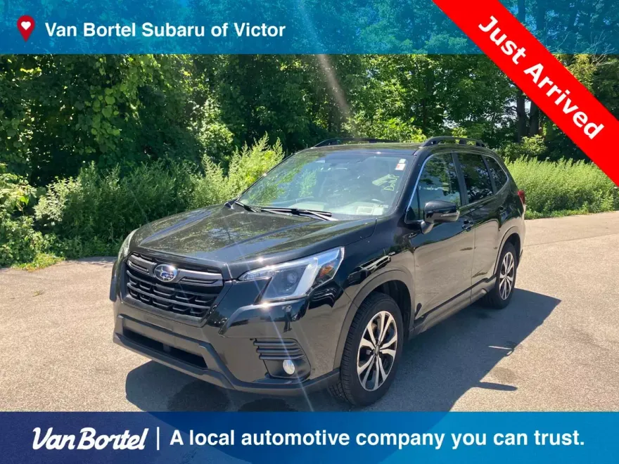 2022 Subaru Forester Limited photo 1