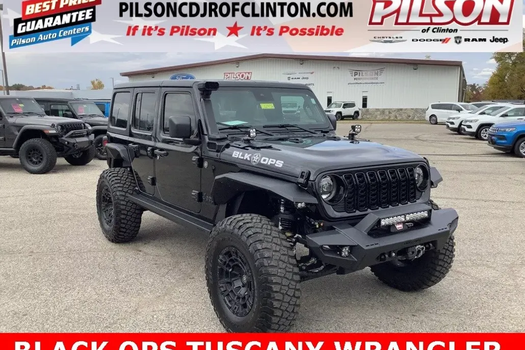 2024 Jeep Wrangler Willys photo 1