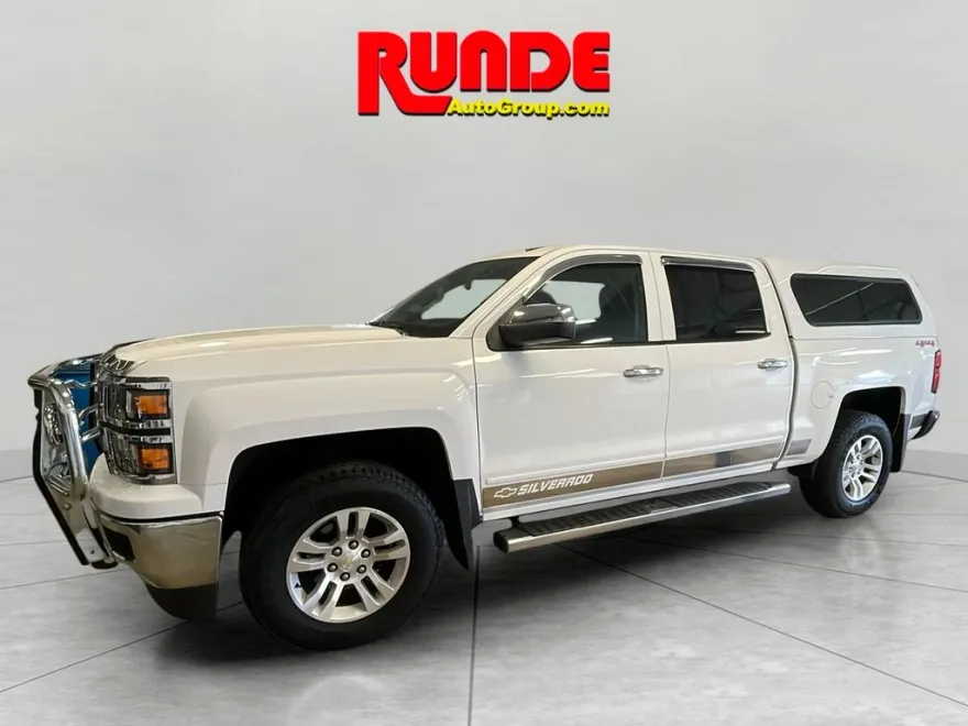 2015 Chevrolet Silverado 1500 LT photo 1