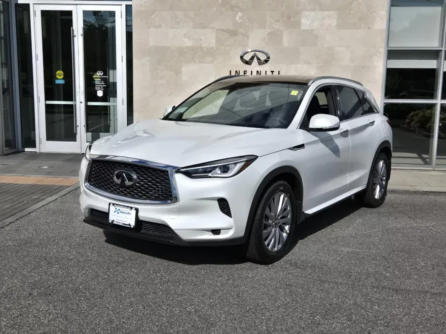 2025 Infiniti QX50 Luxe AWD photo 1