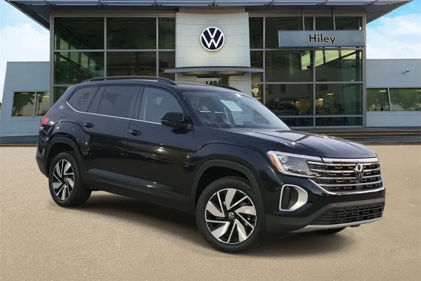 2026 Volkswagen Atlas SE Technology photo 1
