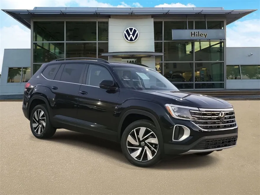 2026 Volkswagen Atlas SE Technology photo 1