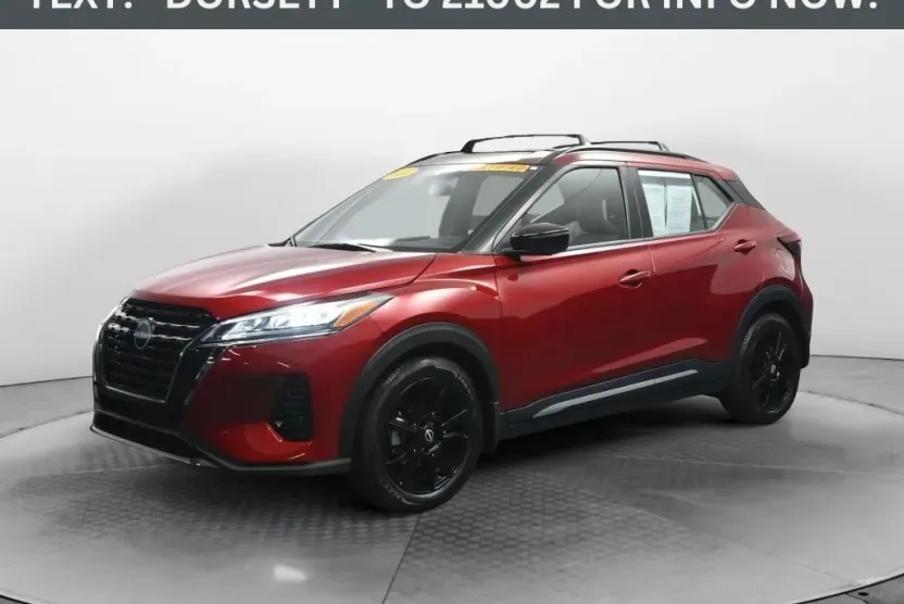 2024 Nissan Kicks SR photo 1