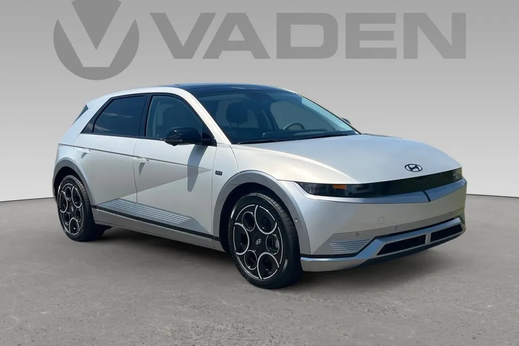 2024 Hyundai Ioniq 5 photo 1