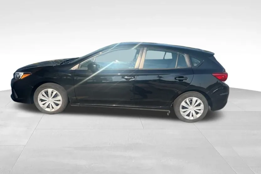 2023 Subaru Impreza Base photo 1
