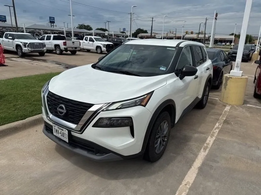 2023 Nissan Rogue S photo 1