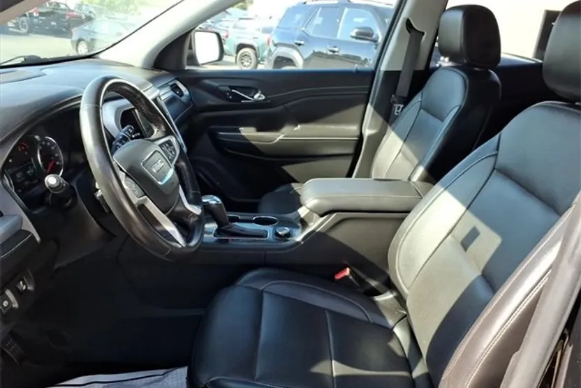 2019 Gmc Acadia SLT photo 1