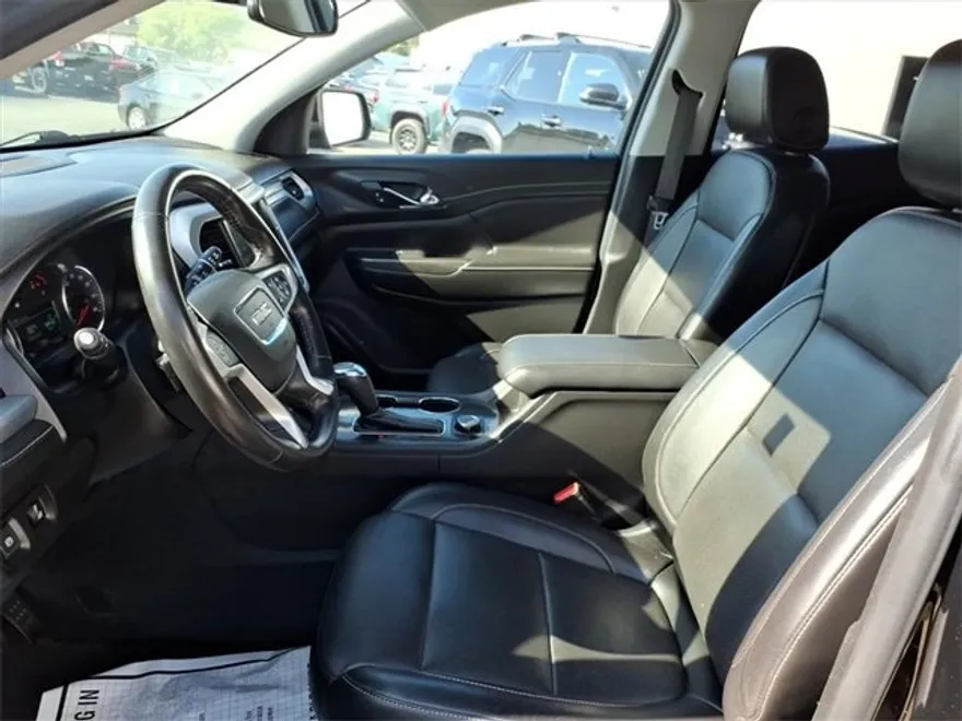 2019 Gmc Acadia SLT photo 1