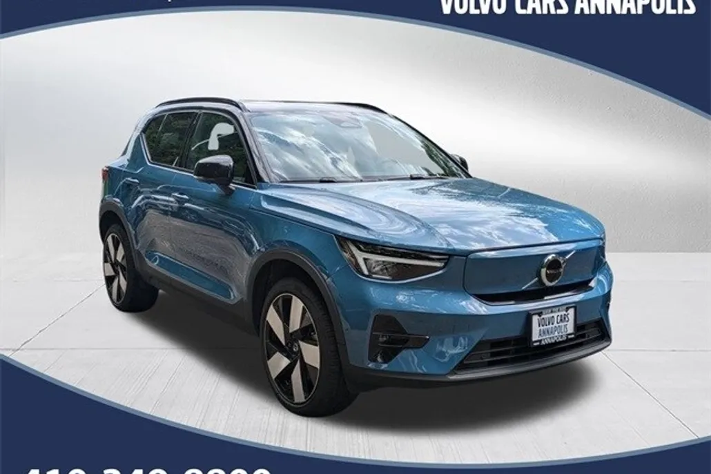 2023 Volvo XC40 Recharge Ultimate photo 1