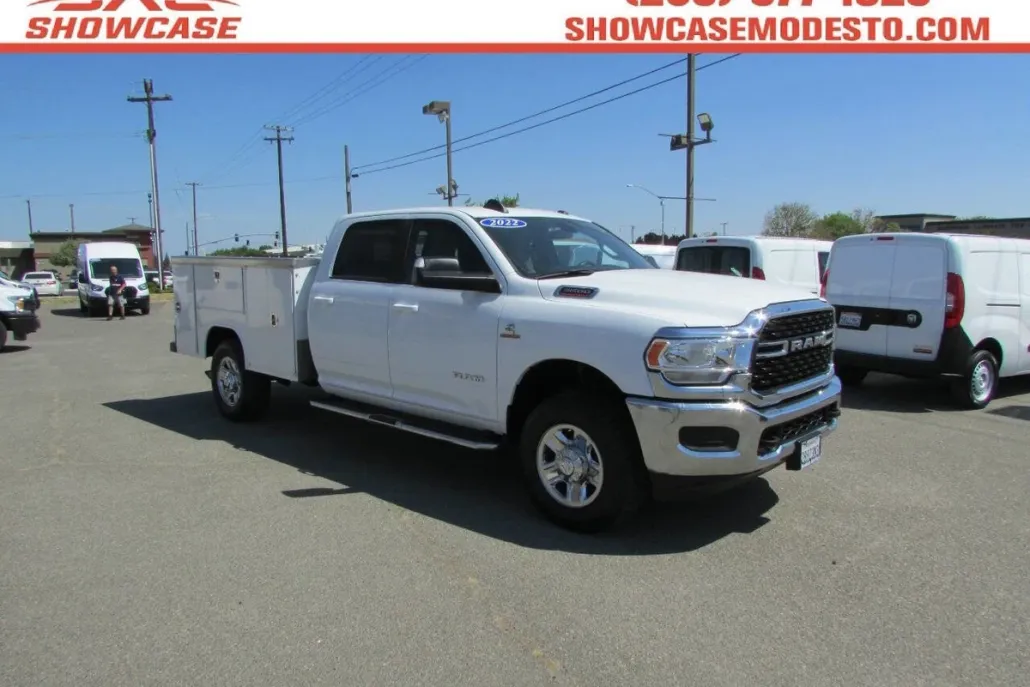2022 Ram 3500 Big Horn photo 1