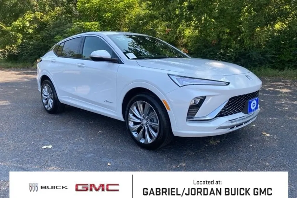 2025 Buick Envista Avenir photo 1