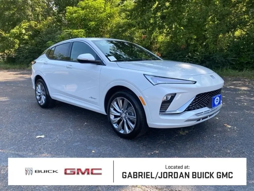 2025 Buick Envista Avenir photo 1