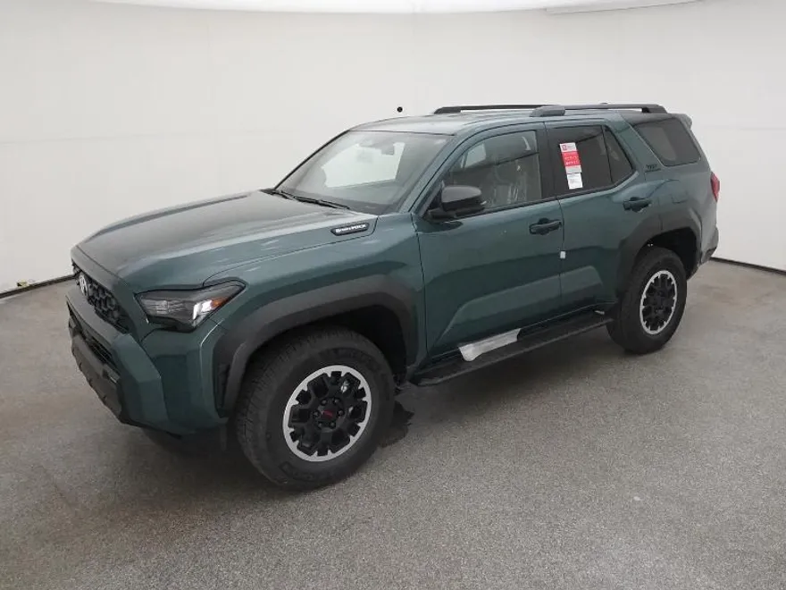 2025 Toyota 4Runner TRD Off-Road photo 1