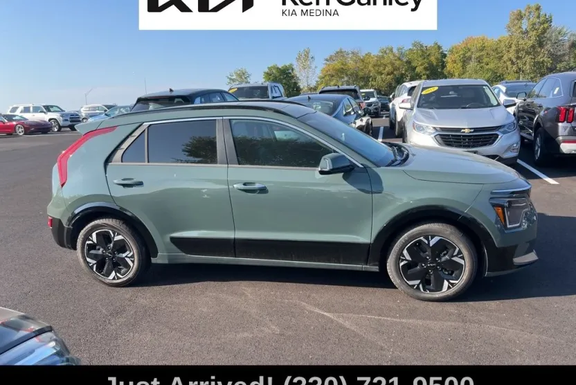 2023 Kia Niro EV Wave photo 1