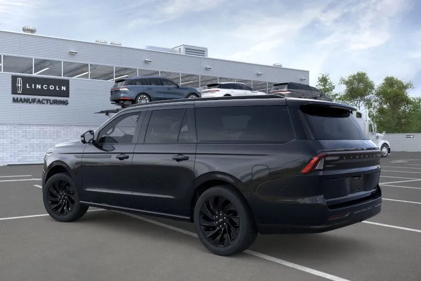 2025 Lincoln Navigator L Reserve photo 1