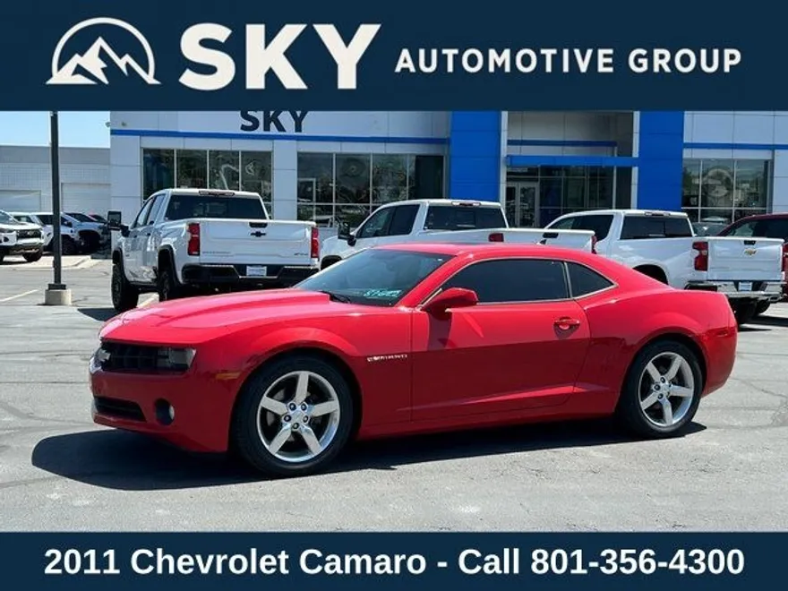 2011 Chevrolet Camaro 2LT photo 1