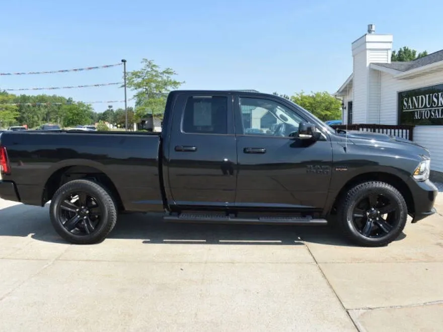 2016 Ram 1500 Sport photo 1