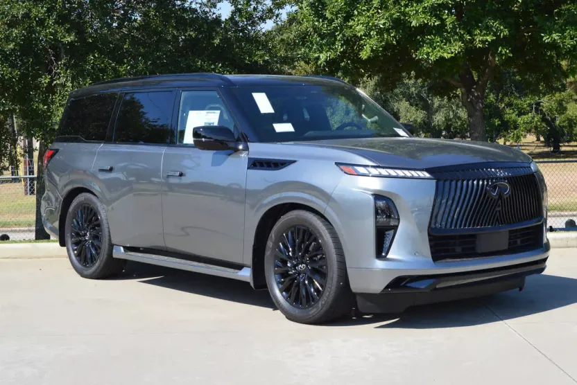 2026 Infiniti QX80 photo 1
