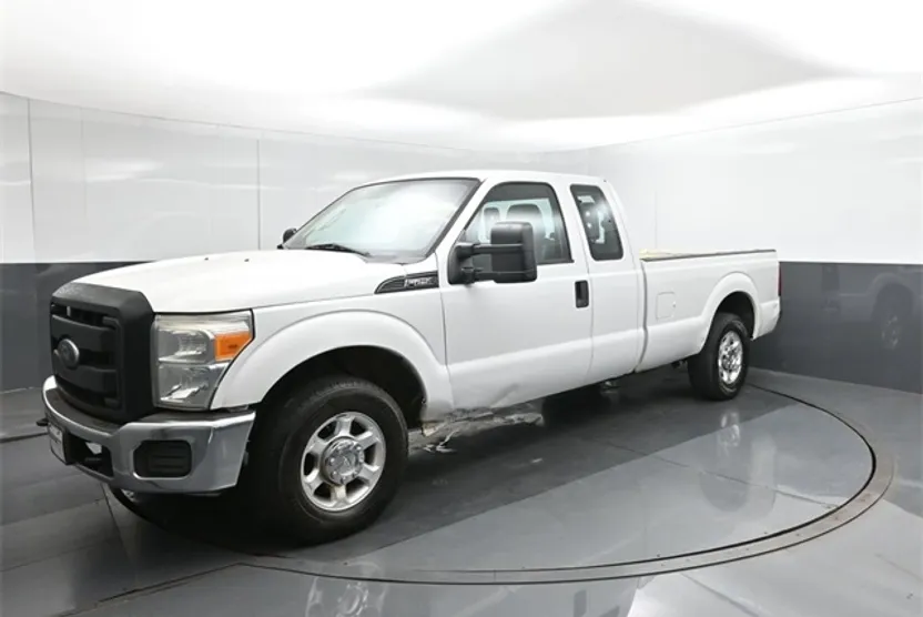 2015 Ford F-250 photo 1